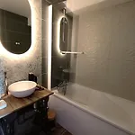 Neuf Vue Marina *
